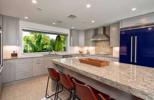 Whispering Pines House | Tropical Shores | Sublime resort-style retreat with 3 bed/3.5 baths
