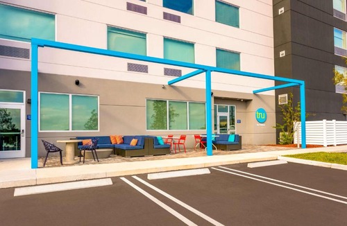 Port Saint Lucie Hotel | Tru By Hilton Port St Lucie Tradition
