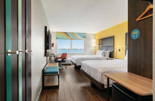 Sebring Hotel | TRU BY Hilton Sebring