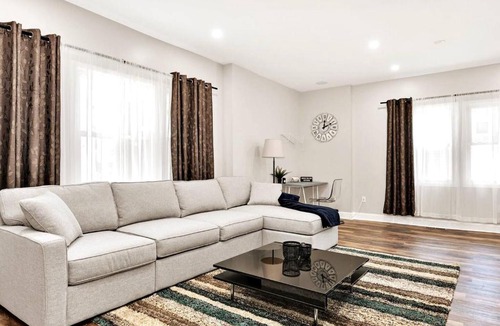 Primos Secane House | Tudor Luxury 15 Minutes From Downtown Philadelphia