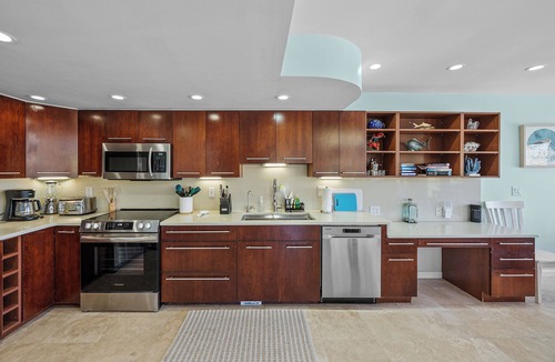 North Captiva Condo | TURTLE & PIPER SHORES–Double Your Pleasure–6 BR BEACHFRONT - POOL, 2 GOLF CARTS