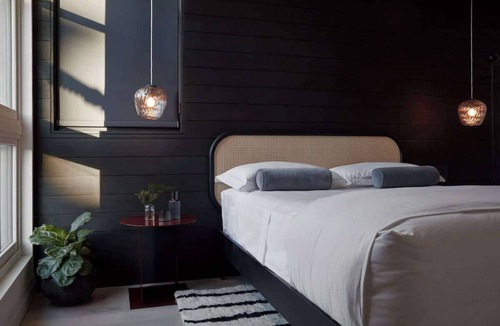 Fishtown Hotel | Two Bedroom Deluxe Queen + Queen Suite