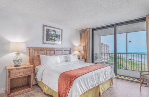 Hutchinson Island South Resort | Two Bedroom, Ocean Front, Luxury Condo, Jensen Beach, FL 3974531