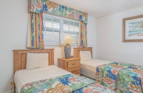Hutchinson Island South Resort | Two Bedroom, Ocean Front, Luxury Condo, Jensen Beach, FL 3974531