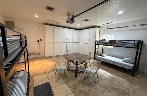 Emerald Hills Hostel | TY Park Hostel