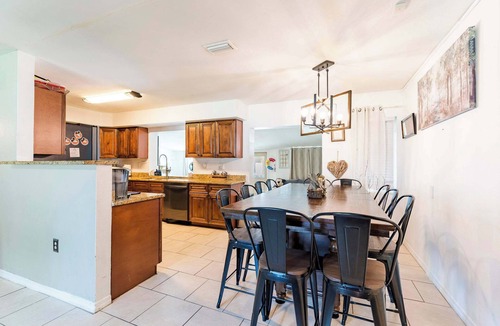 Pinellas Park House | Ultimate Family Retreat w/Pool, Theater & Games