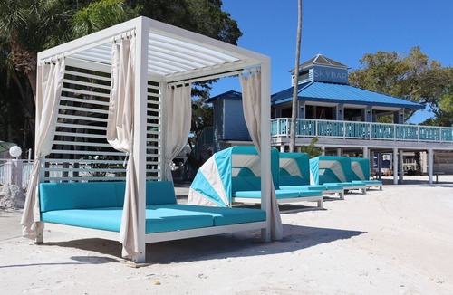 Pinellas Point House | Uncover St. Pete's Gem: Steps Away from Art to Nature to Culinary Bliss
