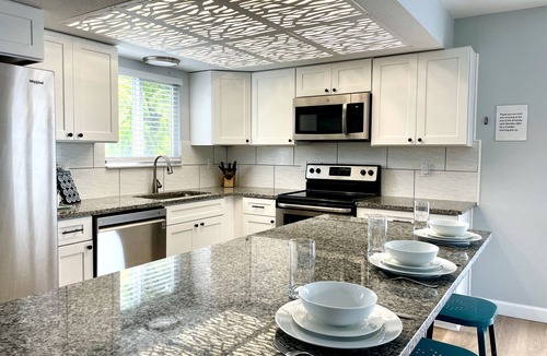 Englewood House | Uncrowded Beach Sunsets just 50 steps away + 2 King beds + Pac Man Arcade
