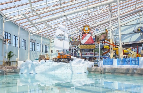 Tannersville Hotel | Unforgettable Getaway! 2 Units w/Indoor Waterpark & Ski Shuttle!