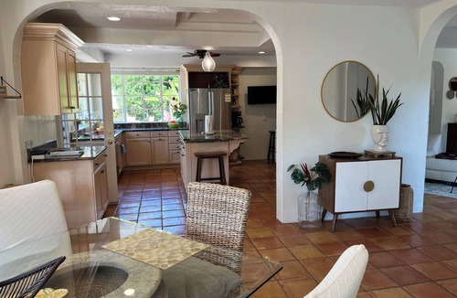 Ringling Park House | Unique & Spacious Downtown home w/Heated Pool! Minutes to St Armands & Marina