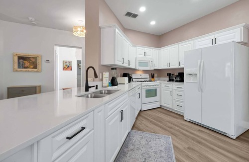West Kissimmee House | Updated 3BR Disney-Area Pool Home | Private Screened Pool | Peaceful Davenport