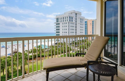 Destin Condo | Updated chic, modern beachfront condo w/private balcony!