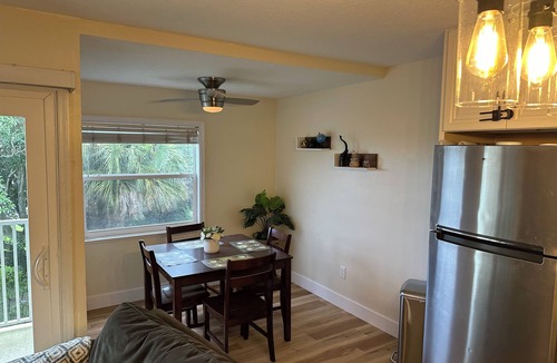 Melbourne Condo | UPDATED! Downtown Melbourne Condo with Harbor Views!