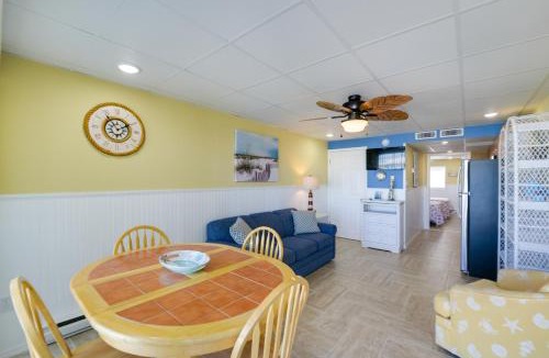 Wildwood Crest House | Updated Oceanside Condo - 5 Miles to Cape May!