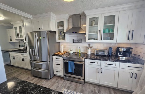 Coquina Key Condo | Updated Waterfront Condo, Pool + Pier, 10 Min to Beach & Downtown St. Pete