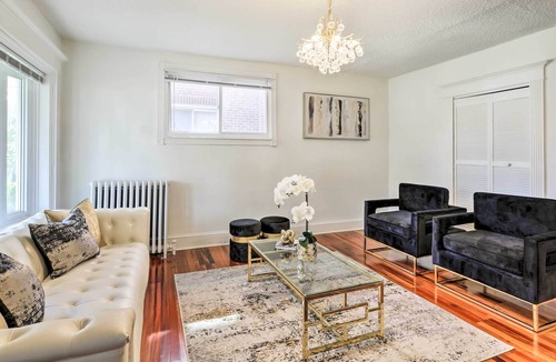 North Philadelphia House | Upscale & Chic Philly Abode ~ 8 Mi to Dtwn!