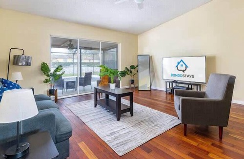 Citrus Park Apartment | Upscale Home King Bed Private Pool