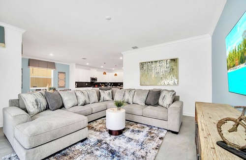 Kissimmee Cottage | Upstay: 6BR Resort Home w Pool & Basketball Court