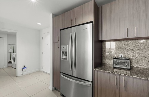 Doral Condo | Urban Chic: 3BR Doral Retreat