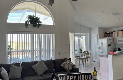 Westbury House | vacation home with heated pool and spa near Disney golf theme parks