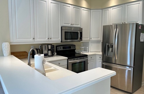 Bonita Springs Condo | Vacation Oasis In Palm Colony At Pelican Landing - Private Community Beach