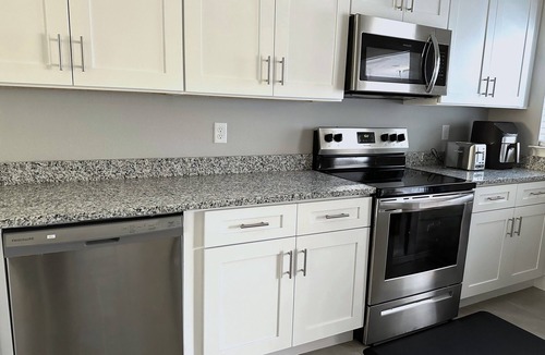 Poinciana House | Vacation Relax, Play and COMM Pool-20 Miles from Walt Disney World