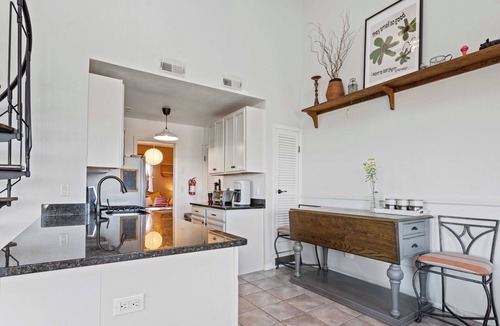 Vernon Cabin | Vernon's Cozy 3BR Loft Condo Cabin w/Views