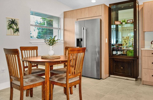 Fort Myers House | Vibrant Cuban Style 3BR with AC near Beach & Downtown