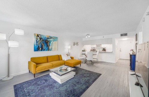 Brickell Apartment | Vibrant Miami Brickell Condo 1/1