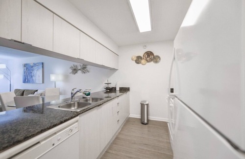 Brickell Apartment | Vibrant Miami Brickell Condo 1/1