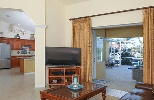 South Gulf Cove House | Villa Paradise Water Front Gulf Access with boat-lift South Gulf Cove-Englewood