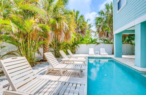 Holmes Beach Villa | Villa Salty Shamrock
