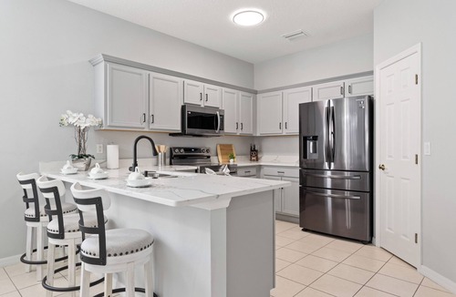 Haines City House | Villa Serena Private Pool & Spa Near Disney.