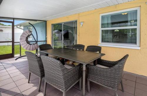 Greenbrook Estates Villa | Villa W pool in Clearwater