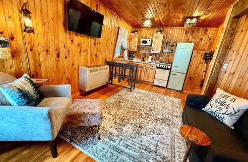 Town of Webb Cottage | Village Cottages East: Town & Trails Cottage for 2 with private Hot Tub!