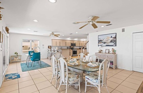Redington Beach House | Vista Mar - a beachfront home in Redington Beach