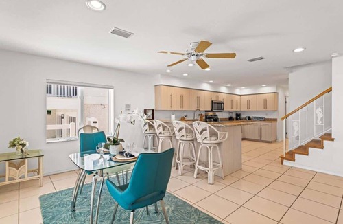 Redington Beach House | Vista Mar - a beachfront home in Redington Beach