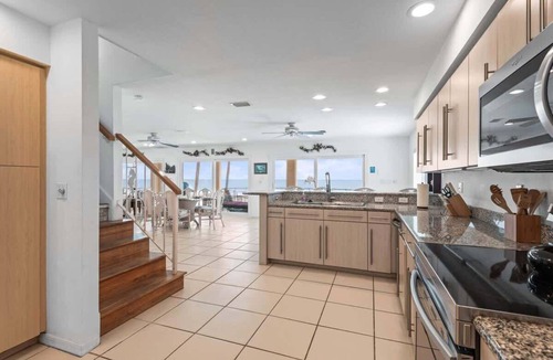 Redington Beach House | Vista Mar - a beachfront home in Redington Beach