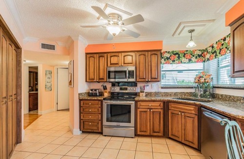 Isla del Sol House | Vista Verde E Isla Del Sol Welcomes You