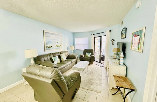 Belle Vista Condo | Vistas on the Gulf- Pool- Hot Tub