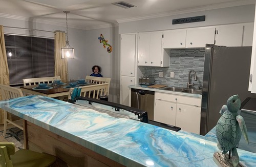 Englewood Apartment | WALK TO BEACH ACCESS! DOG FRIENDLY! UNIT 2A