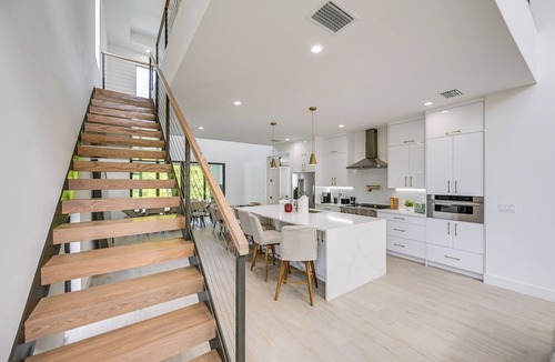East Naples House | Walk to Celebration Park: Naples Home w/Pool!