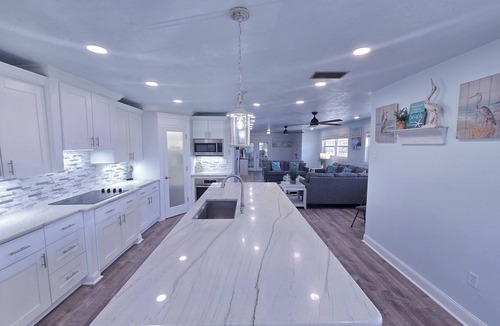 Siesta Key House | Walk to Siesta Key Beach!