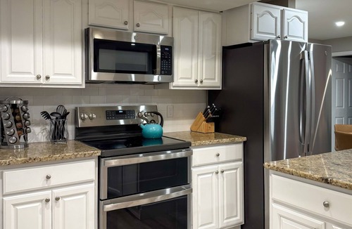 Marco Island House | Walk to the Beach & Dining! Relax in Your Private Heated Pool in Paradise!