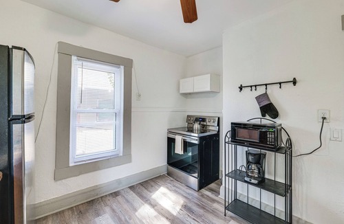 Winter Haven Apartment | Walk to Winter Haven Hospital: Convenient Apt