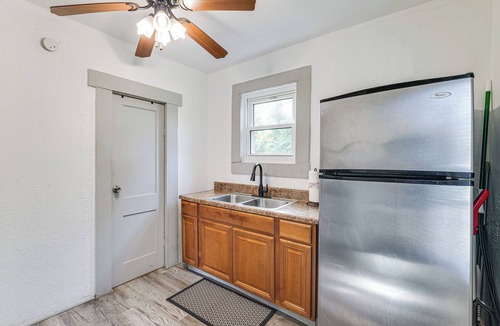 Winter Haven Apartment | Walk to Winter Haven Hospital: Convenient Apt