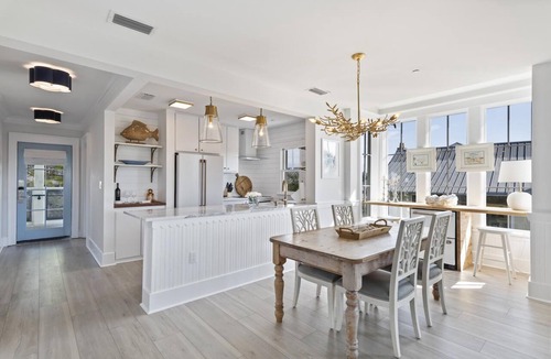 Watercolor Condo | Walking to the Beach, Dining and Shops
