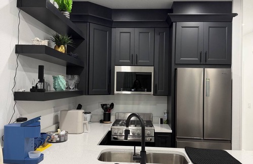 Lakeland Apartment | Water's Edge Luxe Cottage, a stylish lakefront tiny house