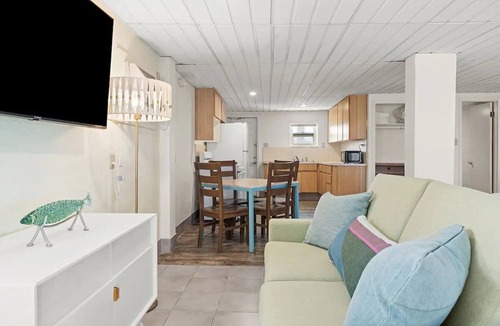 Little Torch Key Hotel | Water View Escape w/Kitchen, Pool, Sea Views & Beach Access + Breakfast!