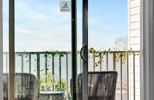 Rocky Point Apartment | Waterfront Balcony & Fireplace! Heated Resort Pool